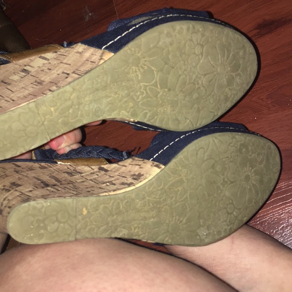 Cute high heels ! - Picture 4 of 4